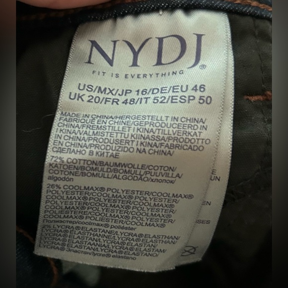 Worn Once NYDJ Women's Dark Blue Relaxed “Magical” Straight Leg Jean, Size 16 - Picture 15 of 16